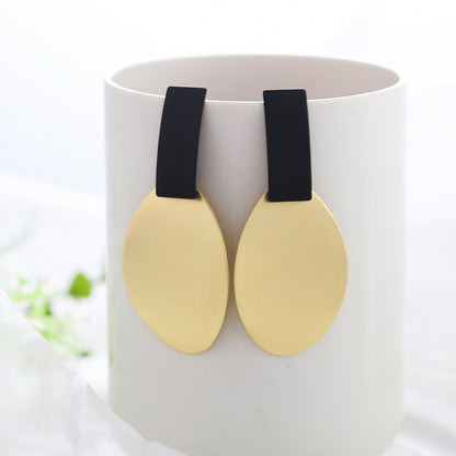 Women's Geometric Pattern Drop Earrings