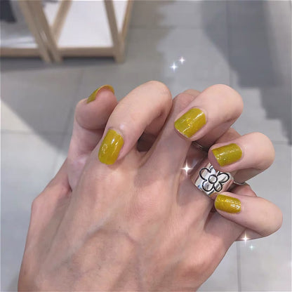 Women's Flower Graved Ring