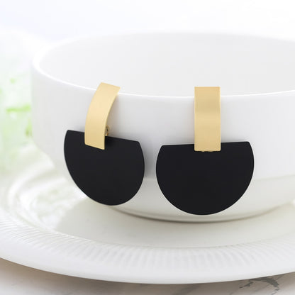 Women's Geometric Pattern Drop Earrings