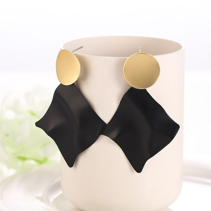 Women's Geometric Pattern Drop Earrings
