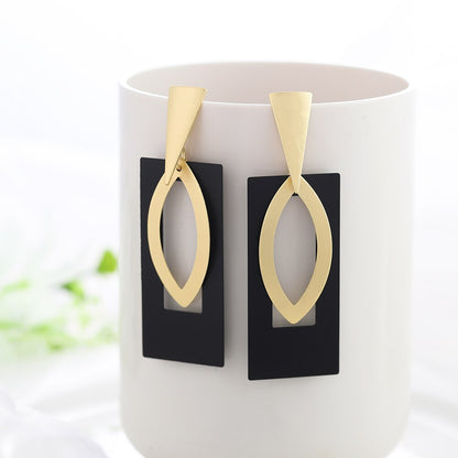 Women's Geometric Pattern Drop Earrings