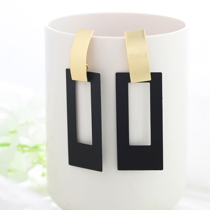 Women's Geometric Pattern Drop Earrings